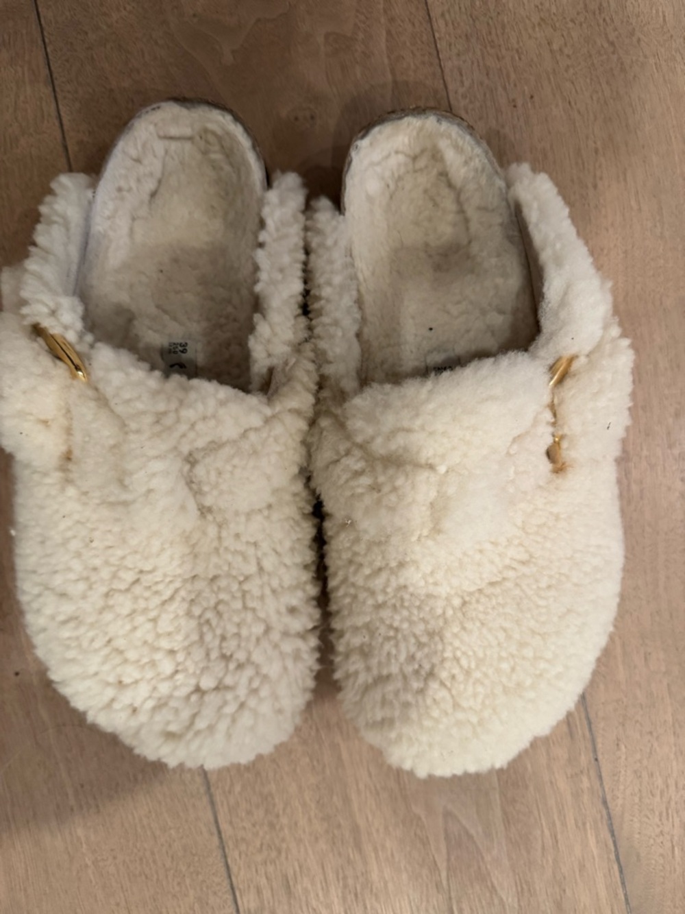 Birkenstock Kids Cream Sherpa Slip-On Clogs